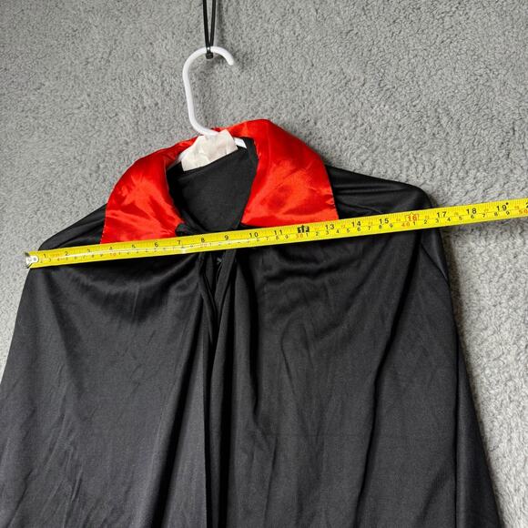 Vampire Cape Kids One Size Fits Most Black and Red Halloween Costume - Picture 3 of 7